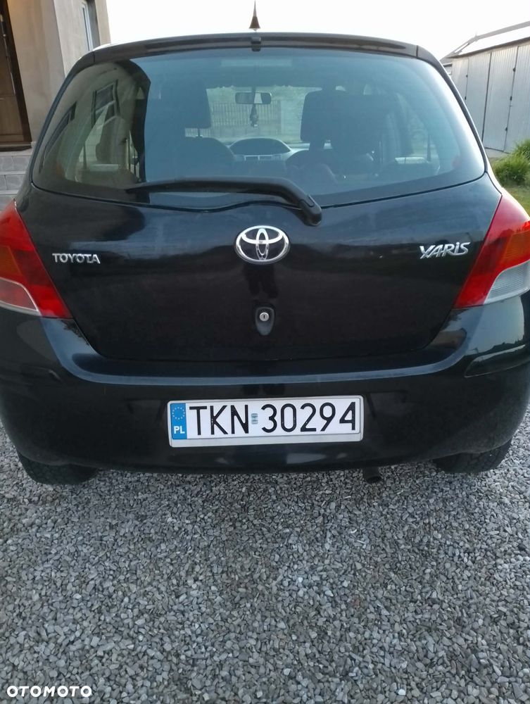 Toyota Yaris - 6