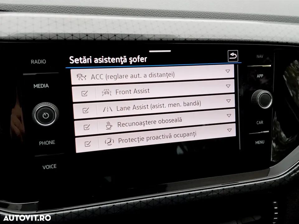 Volkswagen T-Cross 1.0 TSI DSG Style - 17