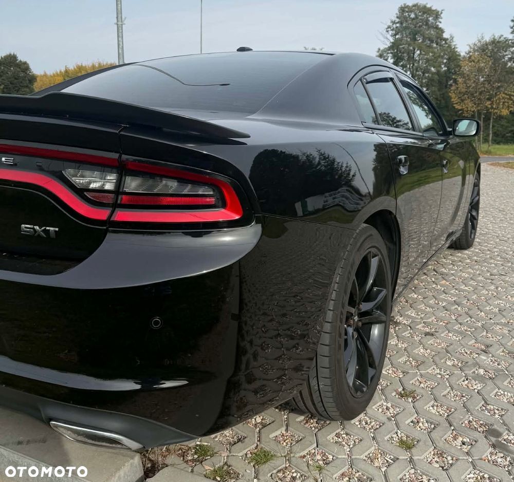 Dodge Charger - 7