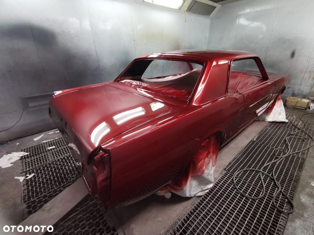 Ford Mustang - 31