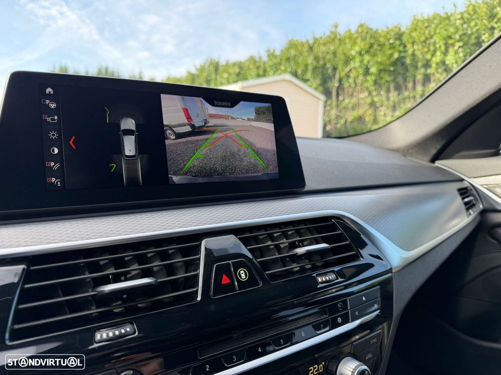 BMW 520 d Pack M Auto - 31