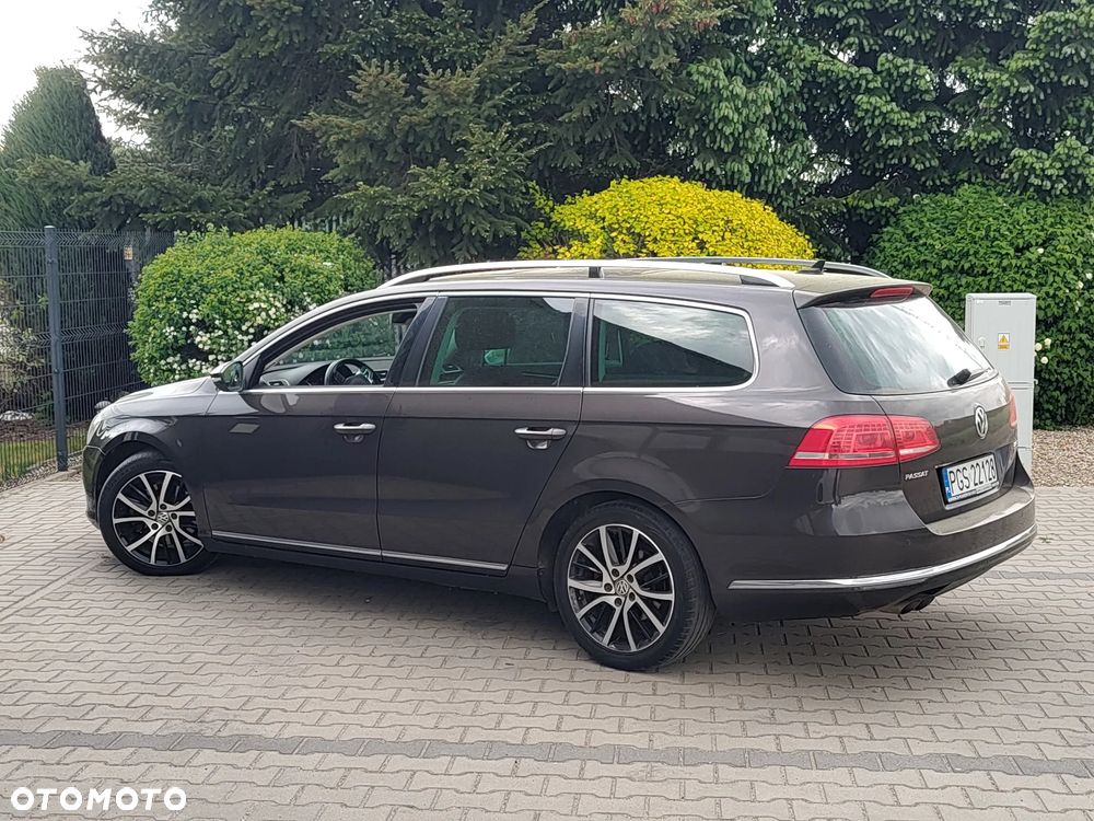 Volkswagen Passat 2.0 Blue TDI SCR Highline - 6
