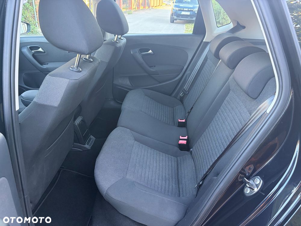 Volkswagen Polo 1.4 Comfortline - 25