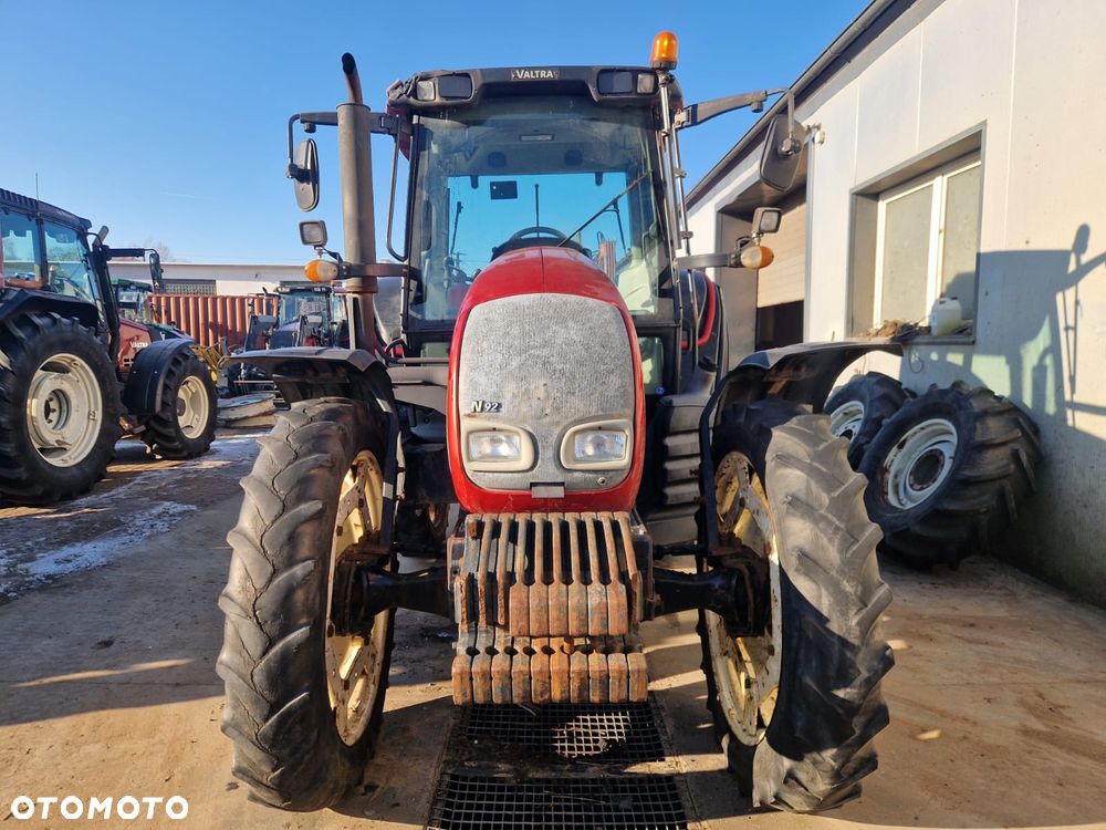 Koła wąskie do międzyrzędzi VALTRA 9.5R48 / 9.5R36 - 12