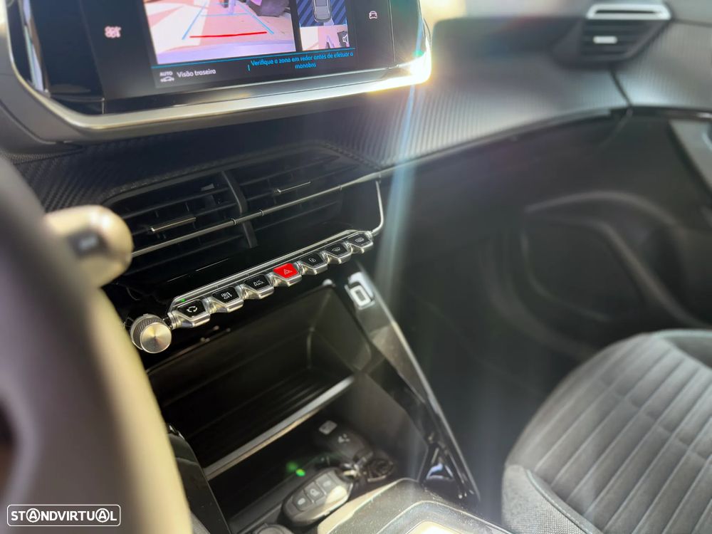 Peugeot e-2008 50 kWh Style - 13