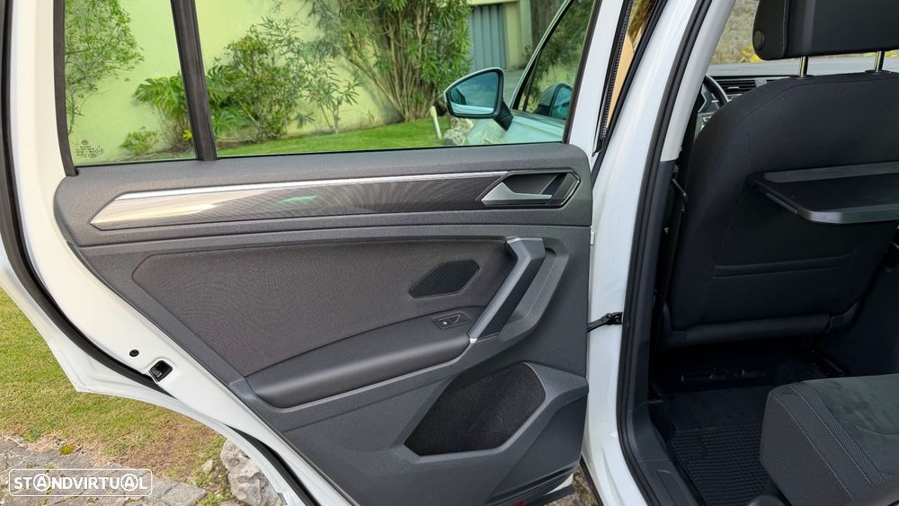 VW Tiguan 2.0 TDI R-Line DSG 4Motion - 45