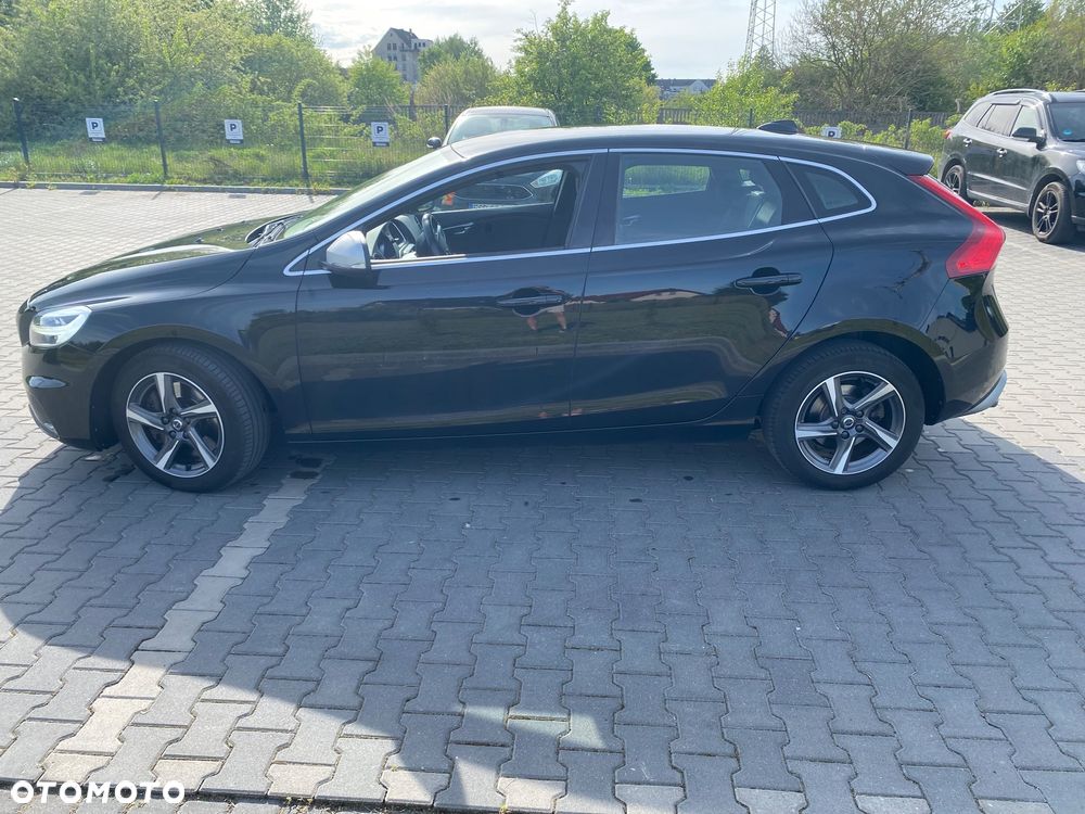 Volvo V40 - 2