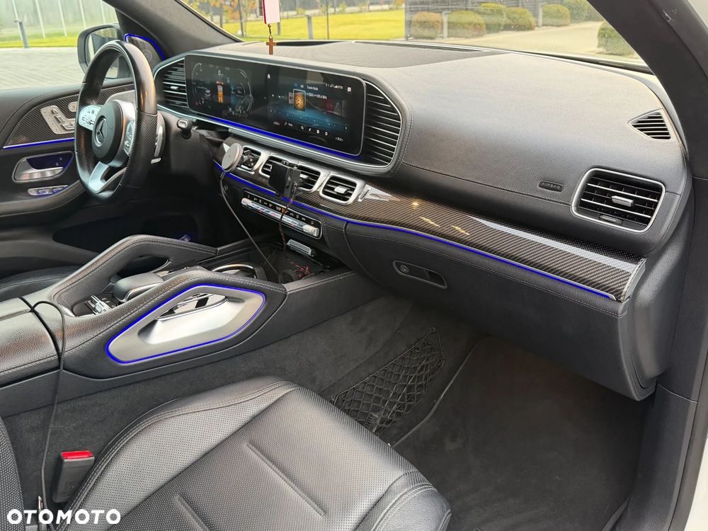 Mercedes-Benz GLE - 28