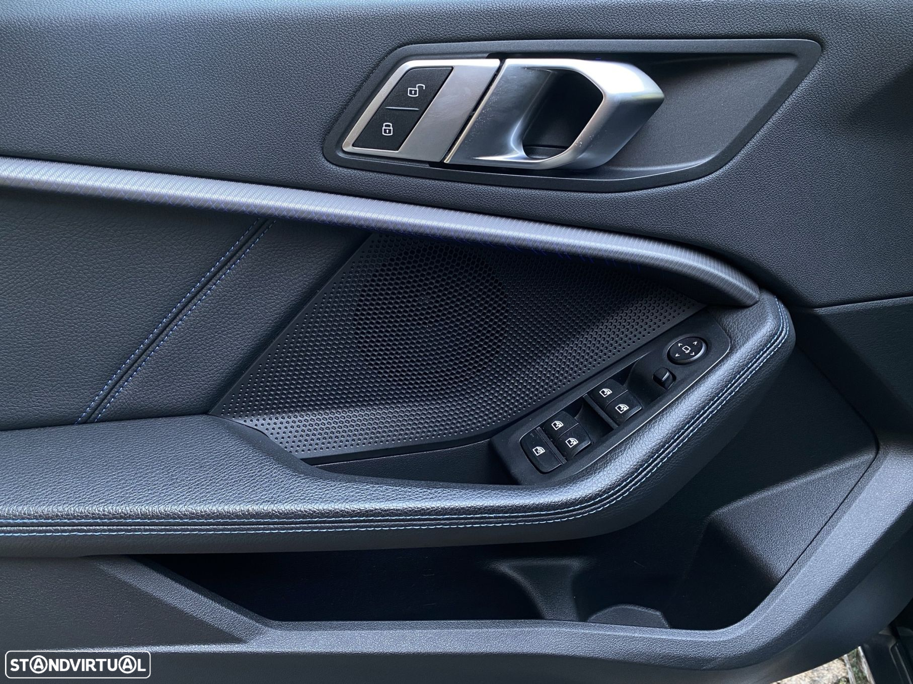 BMW 118 i Pack Desportivo M Auto - 17