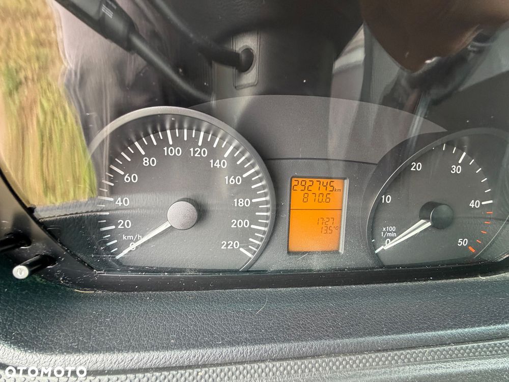 Mercedes-Benz Vito Univan 639.601 - 10