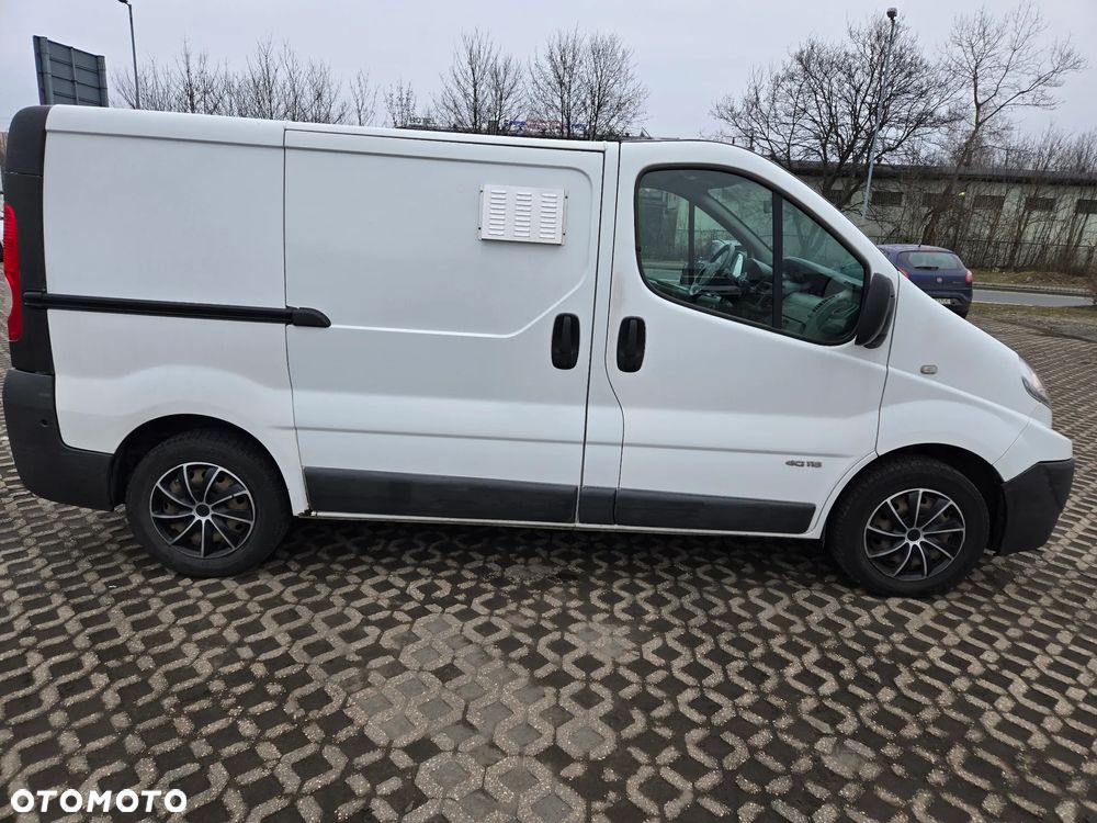 Renault TRAFIC - 5
