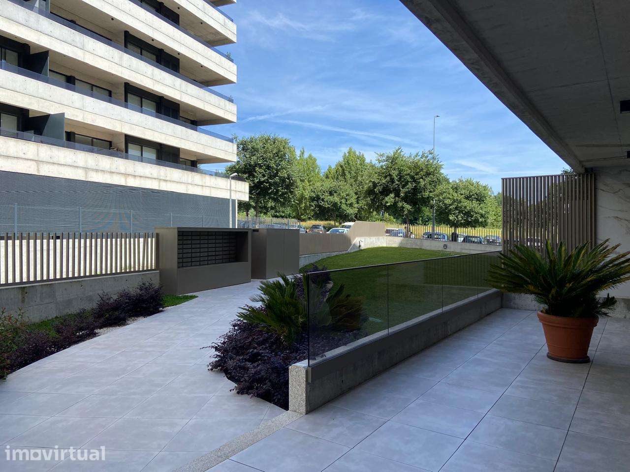 Excelente T3, Novo, Mobilado, a 500m El Corte Inglés e Metro João Deus - Grande imagem: 5/45
