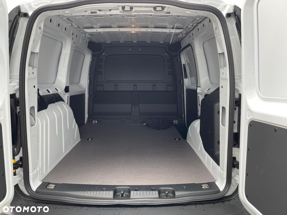 Ford Transit Connect - 12