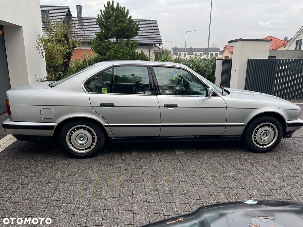BMW Seria 5 520i - 16
