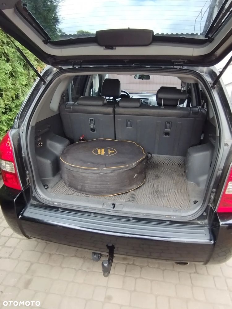 Hyundai Tucson 2.0 Active / Style - 10