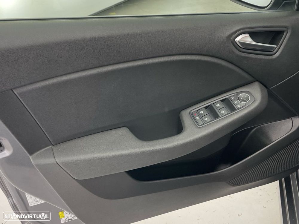 Renault Clio 1.0 TCe Evolution - 17