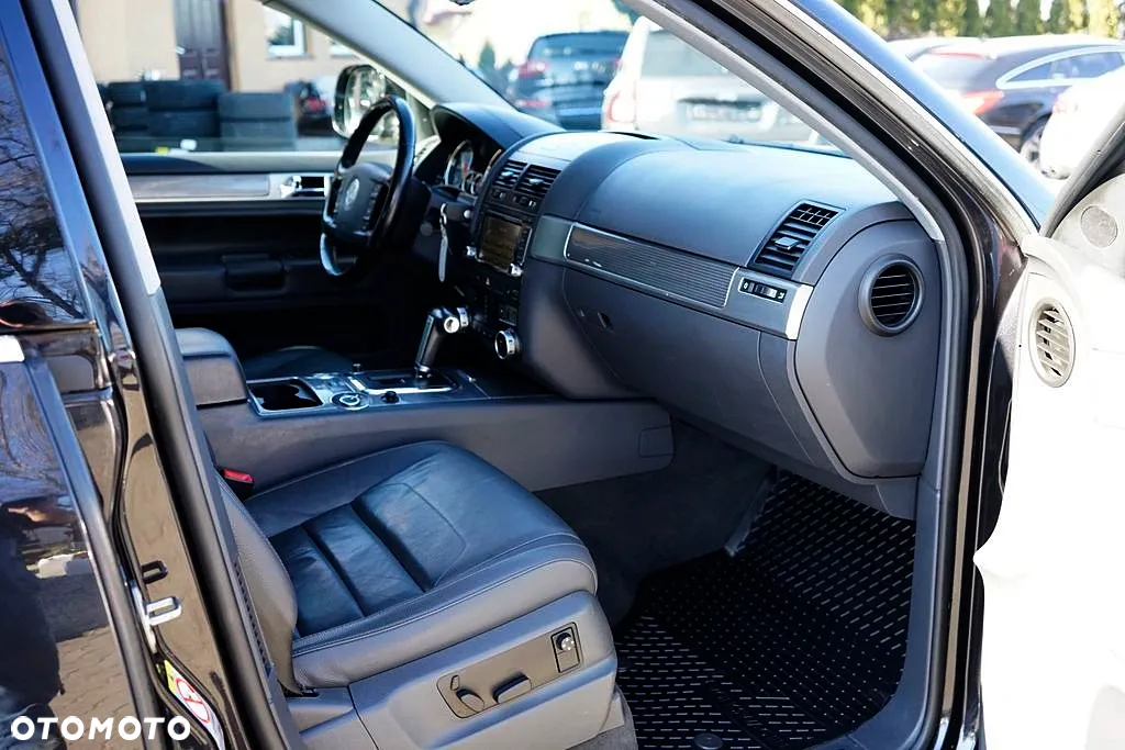 Volkswagen Touareg 2.5 R5 TDI DPF Tiptr - 11