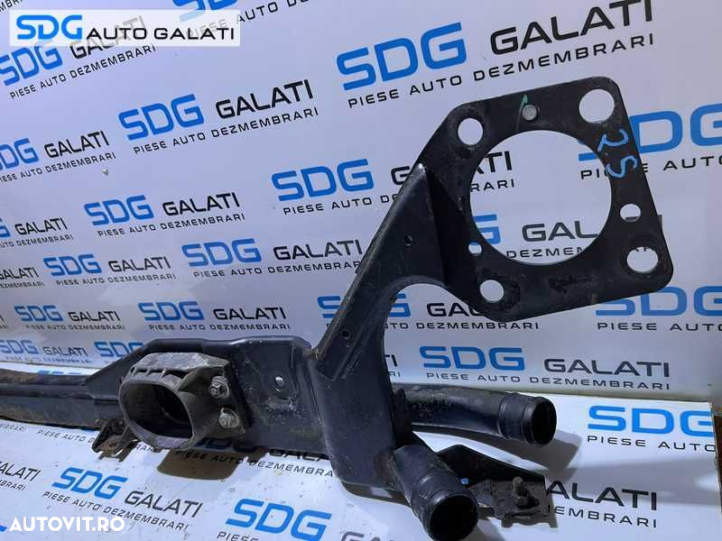 Suport Capat Lonjeroane Trager Traversa Inferioara Conducta Teava Intercooler Audi A4 B6 2.5 TDI V6 2001 - 2005 Cod 8E0199521AA - 2