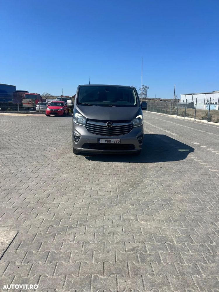 Opel VIVARO - 2