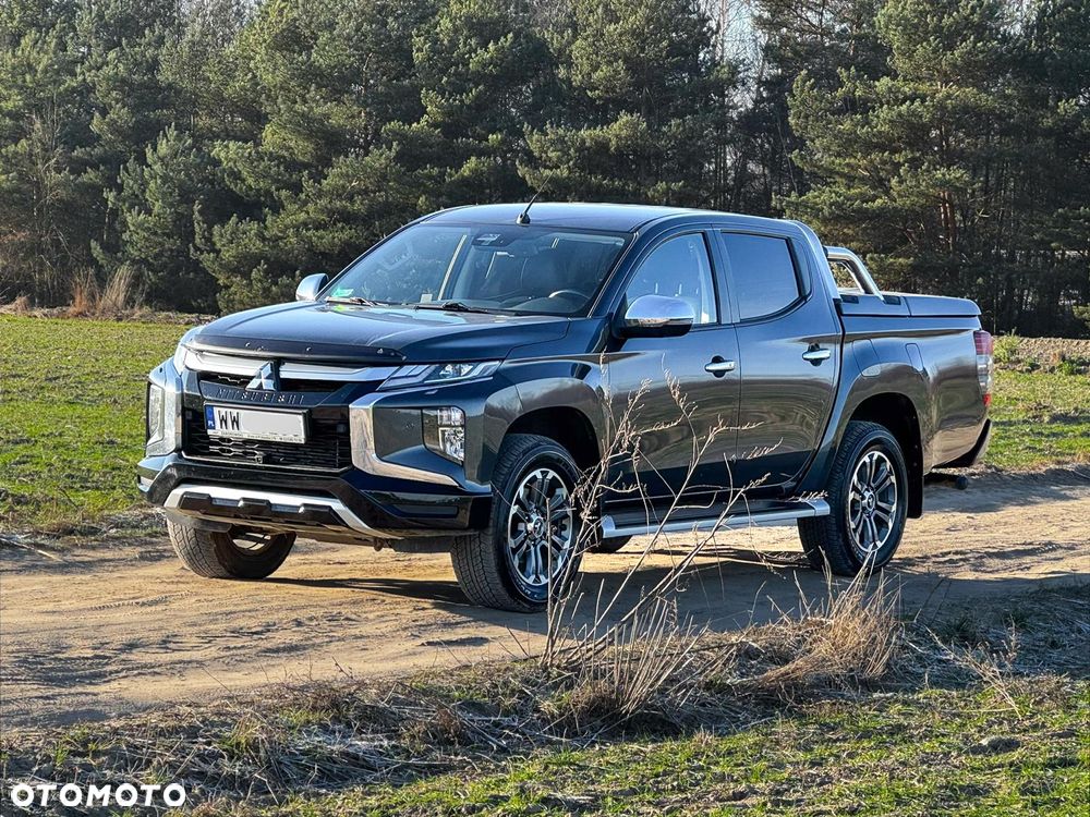 Mitsubishi L200 2.2 d DC Power Instyle Plus - 4