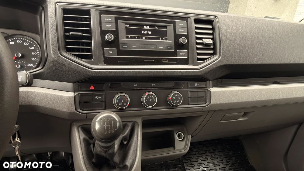 Volkswagen CRAFTER - 18