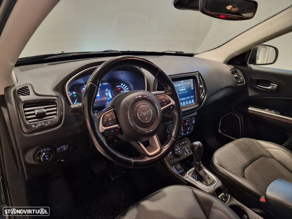 Jeep Compass - 55