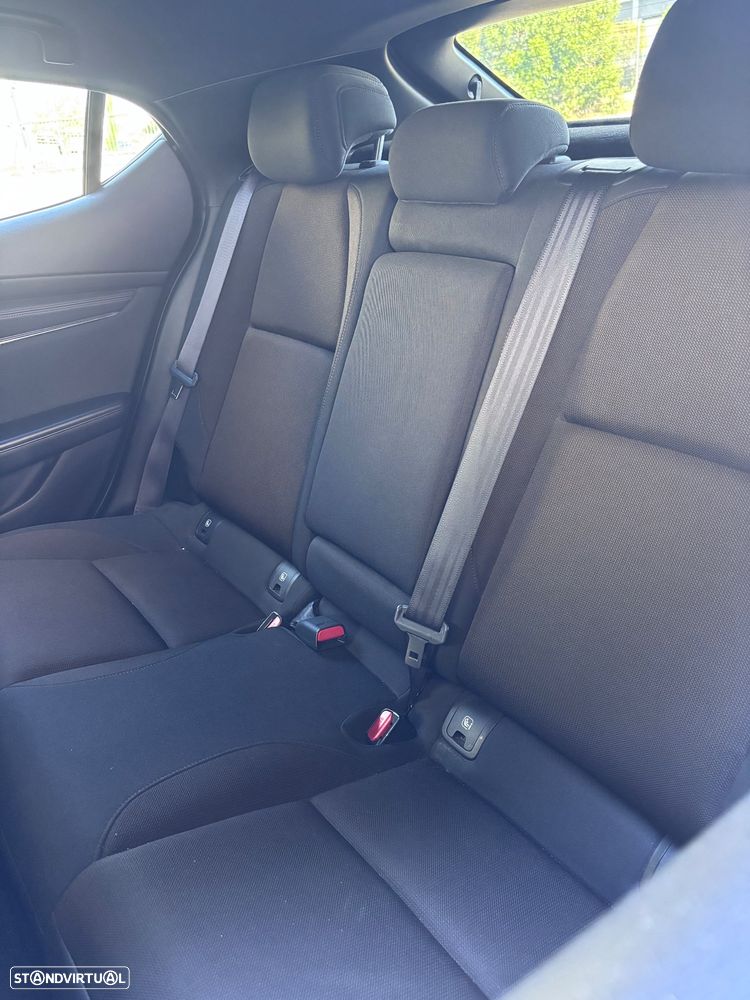 Mazda 3 Hatchback 2.0 Sky-G Evolve P.i-Actvsense J18 - 8