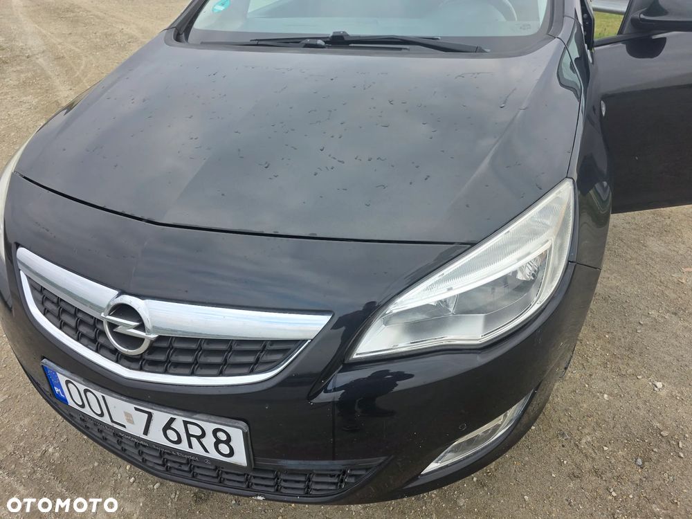 Opel Astra 2.0 CDTI DPF Design Edition - 18