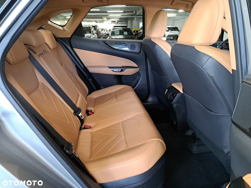 Lexus NX 350h Prestige AWD - 15