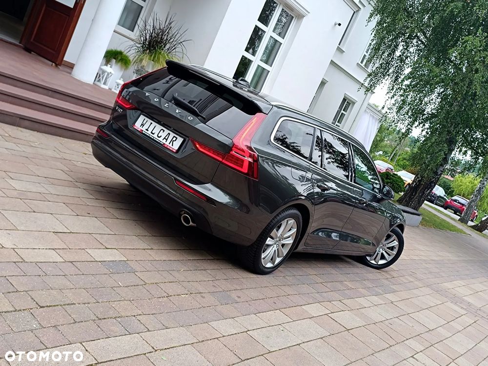 Volvo V60 D3 Momentum Core - 40
