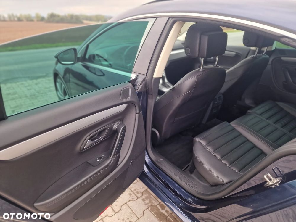 Volkswagen CC 2.0 TDI 4Motion BlueMotion Technology DSG - 25