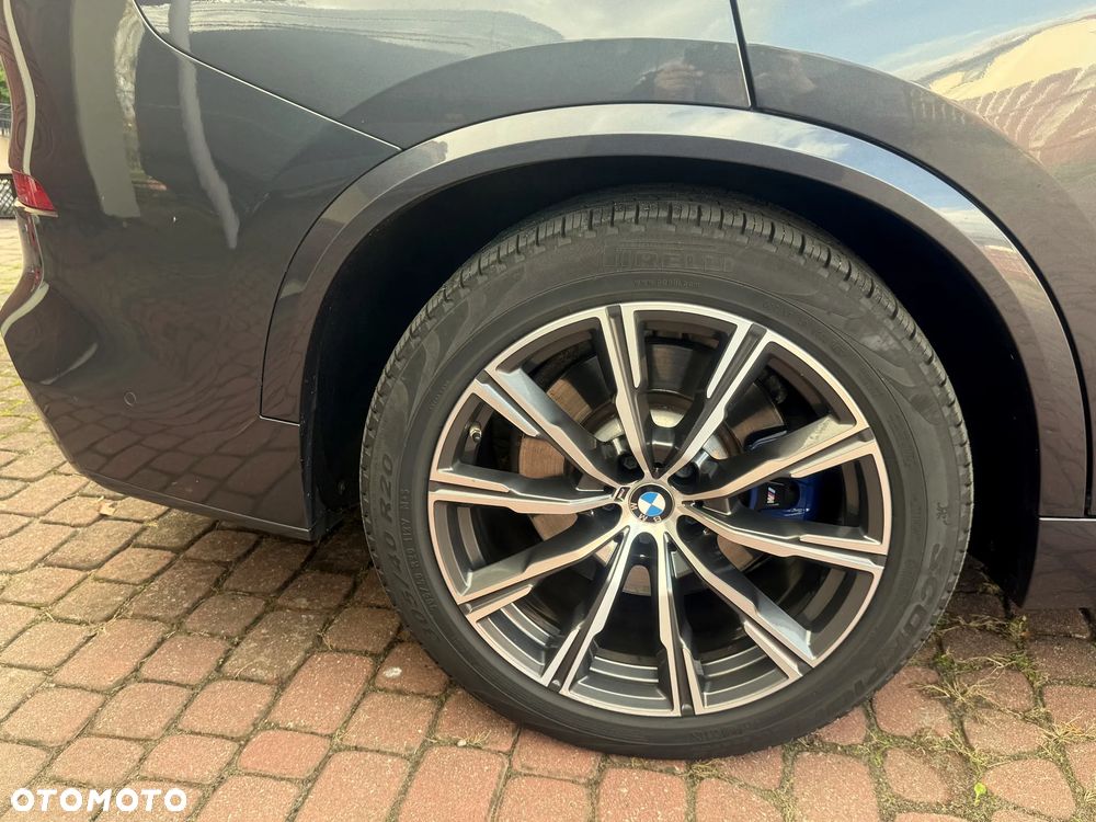 BMW X5 xDrive45e - 11