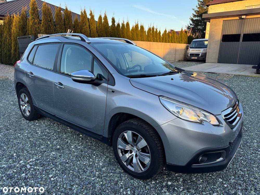 Peugeot 2008 PureTech 82 Style - 1