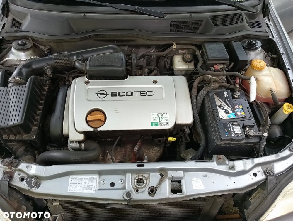 Opel Astra 1.6 Start - 7