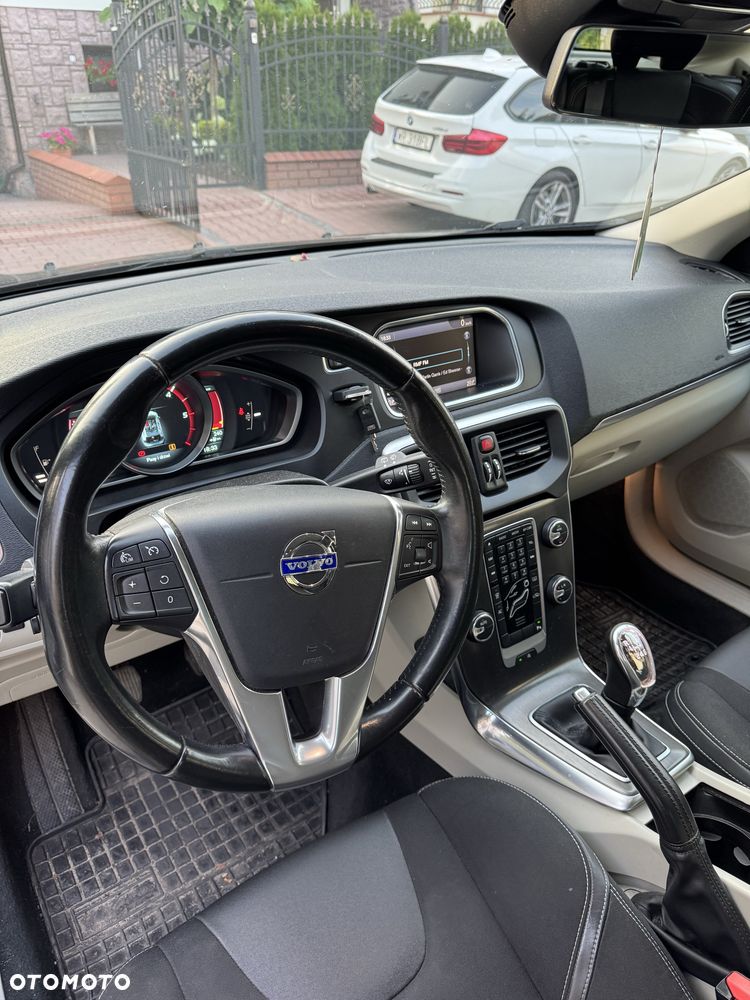 Volvo V40 - 6