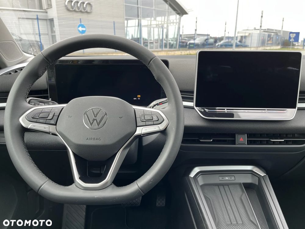 Volkswagen T-Roc 1.5 eTSI Trend DSG - 13