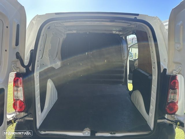 Citroën BERLINGO 3 LUGARES 100 CV - 7