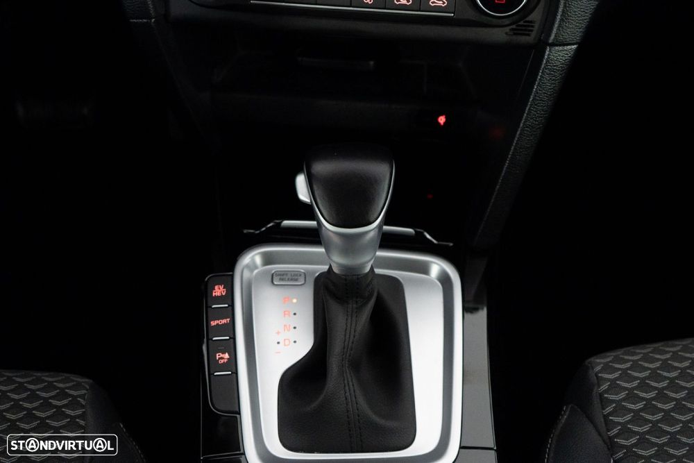 Kia XCeed 1.6 GDi PHEV Tech - 29