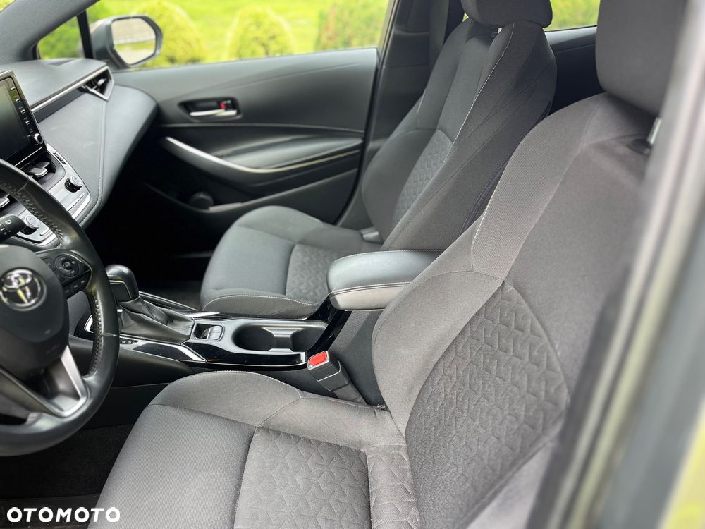 Toyota Corolla - 7