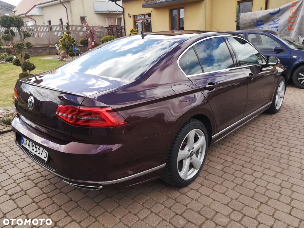 Volkswagen Passat - 10