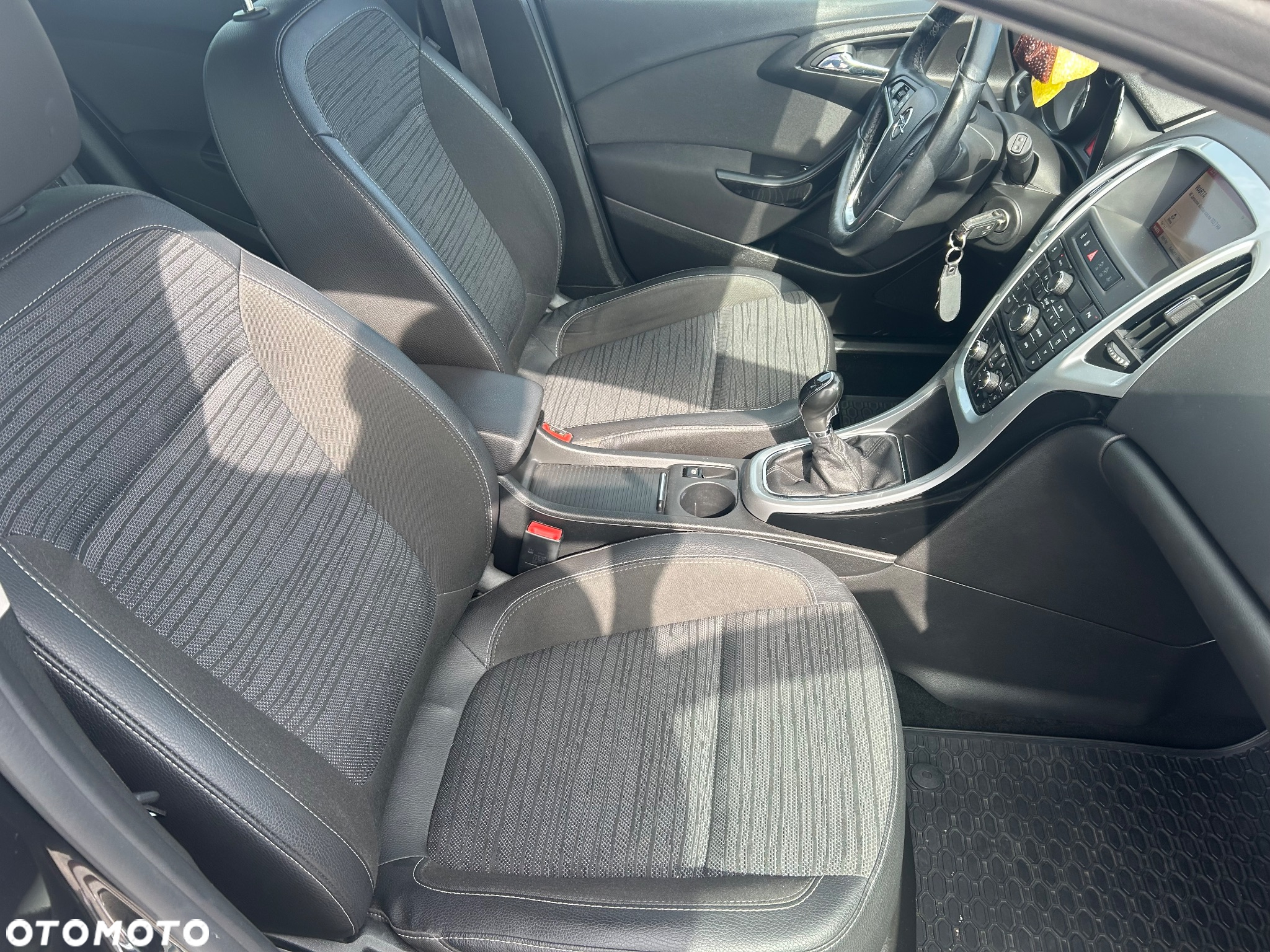 Opel Astra IV 1.4 T Active - 14