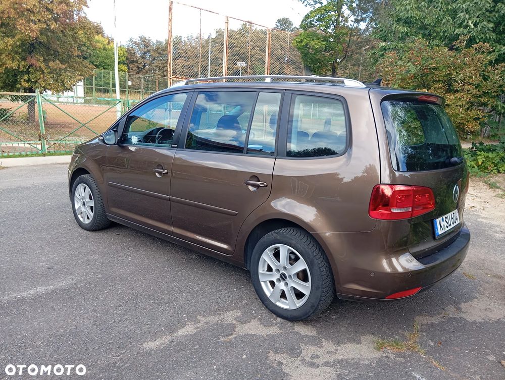 Volkswagen Touran 1.6 TDI DPF STYLE - 18