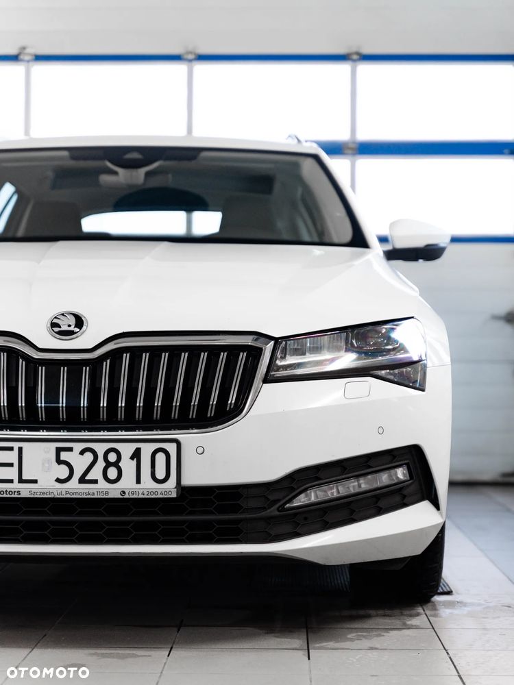 Skoda Superb 2.0 TDI Ambition DSG - 16