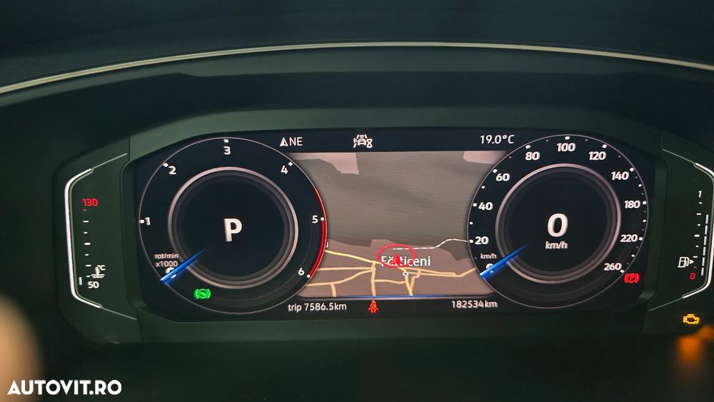 Volkswagen Tiguan 2.0 TDI SCR DSG IQ.DRIVE - 10