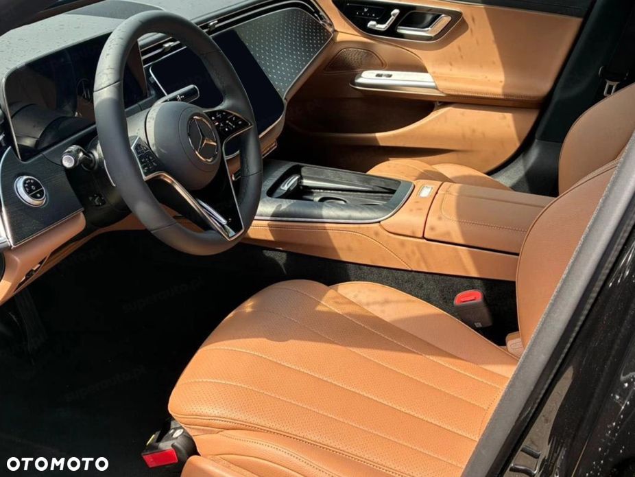 Mercedes-Benz Klasa E 220 d mHEV 4-Matic Exclusive 9G-Tronic - 7