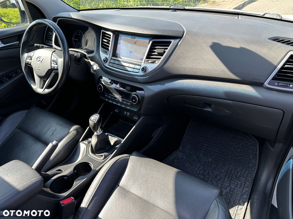 Hyundai Tucson blue 1.7 CRDi 2WD Advantage - 20