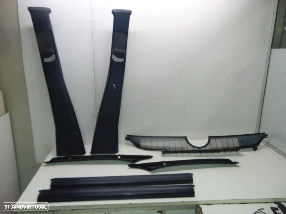 Mercedes W190/W201 guarnições - 1