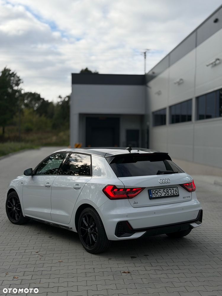 Audi A1 Sportback 30 TFSI S-Line S-tronic - 18