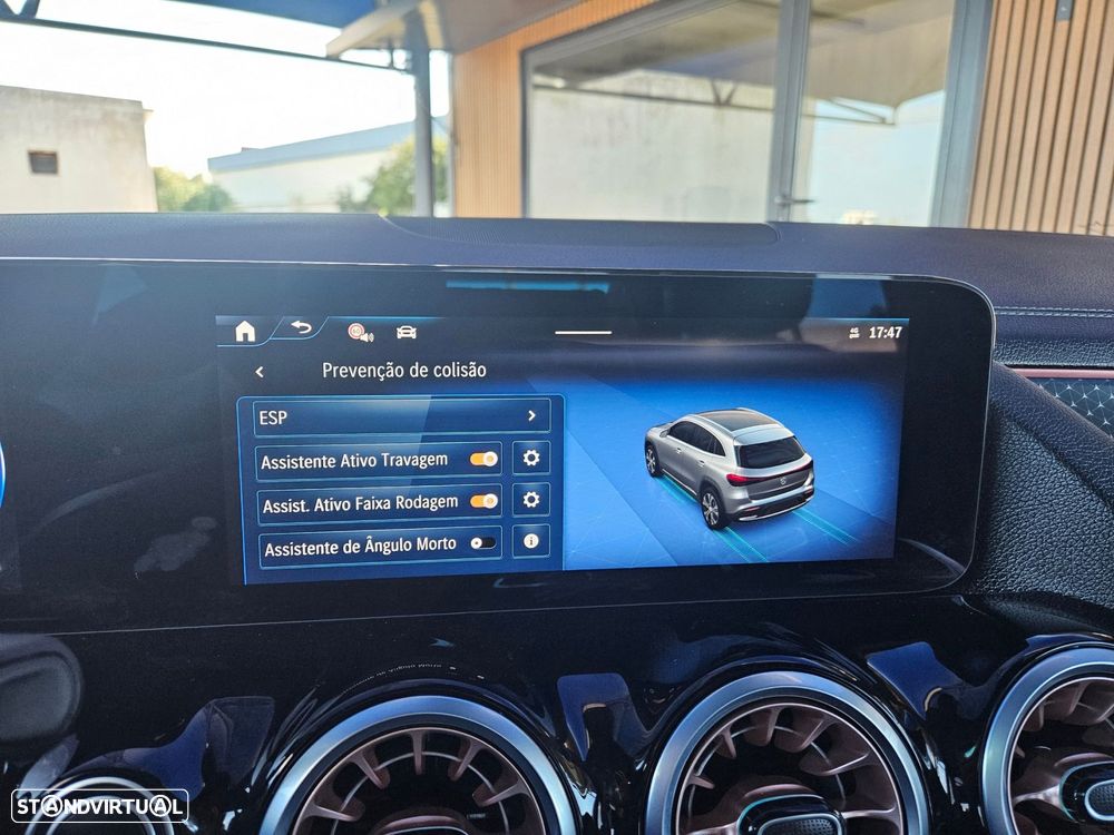 Mercedes-Benz EQA 300 4Matic Electric Art - 27