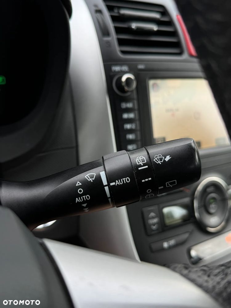 Toyota Auris 1.8 HSD Luna - 21